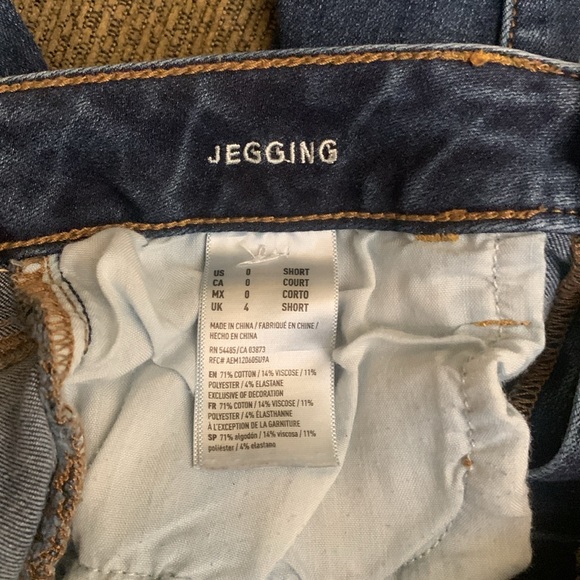 American Eagle Size 0 Distressed Jegging - Picture 5 of 5